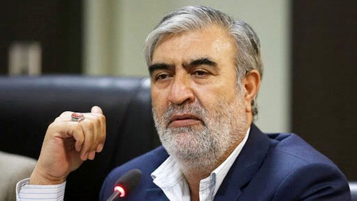 عزیزی: آژانس در اختیار قدرتهای بزرگ است مدیر کل آژانس از طرح موضوعات دروغین علیه ایران پرهیز کند