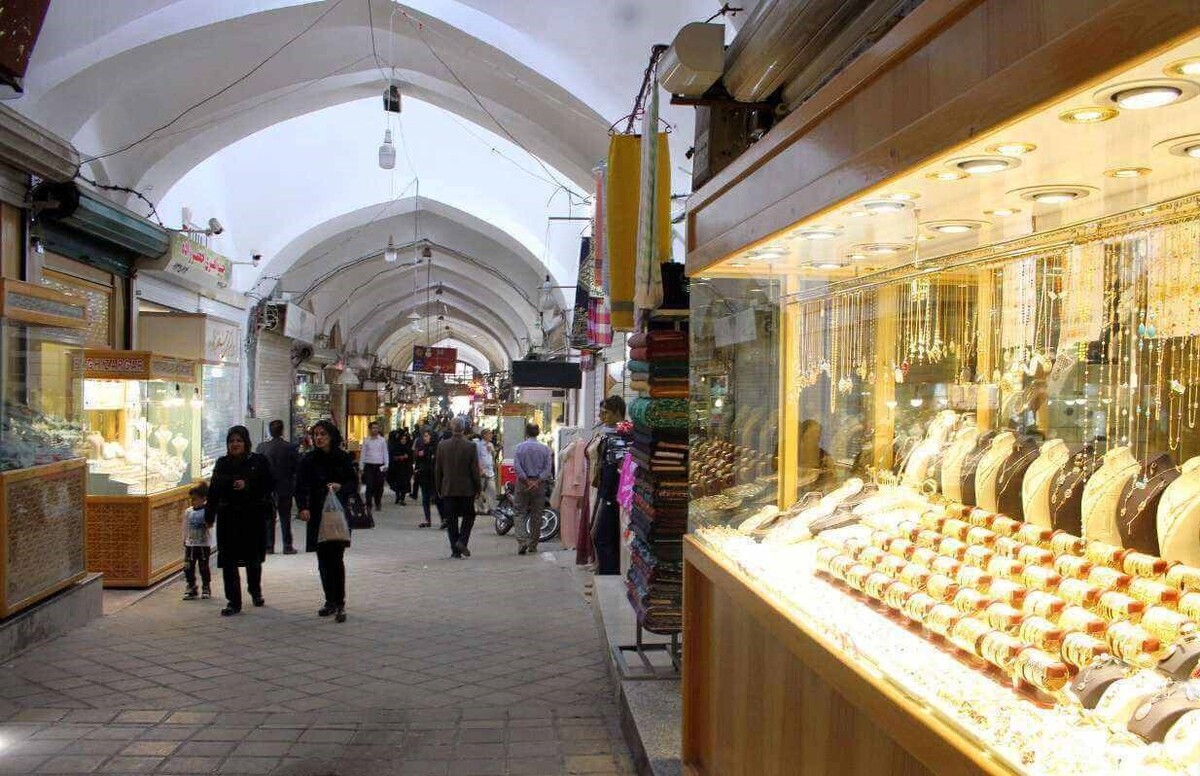 ثبات کامل در بازار سکه و کاهش قیمت طلا