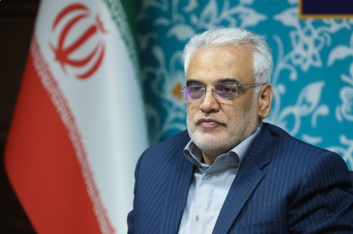 دکتر طهرانچی دانشگاه آزاد را قرارگاه بزرگ تمدنسازی و حل مسائل اساسی کشور میدانست