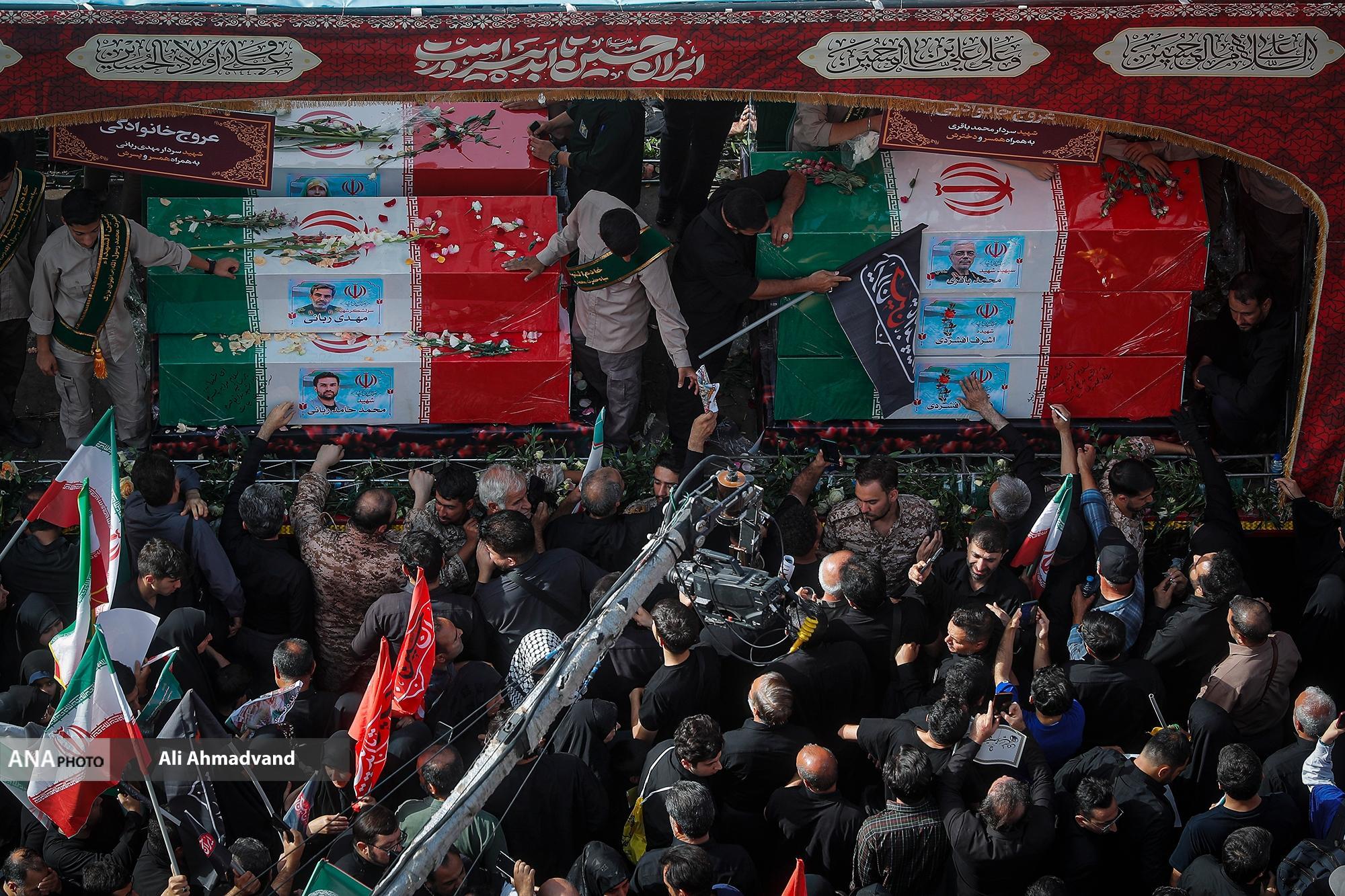 بیعت مردم با عاشورا انتهایی ندارد/ اعتراف یک فرانسوی به قدرت فرهنگ سیدالشهدا(ع)