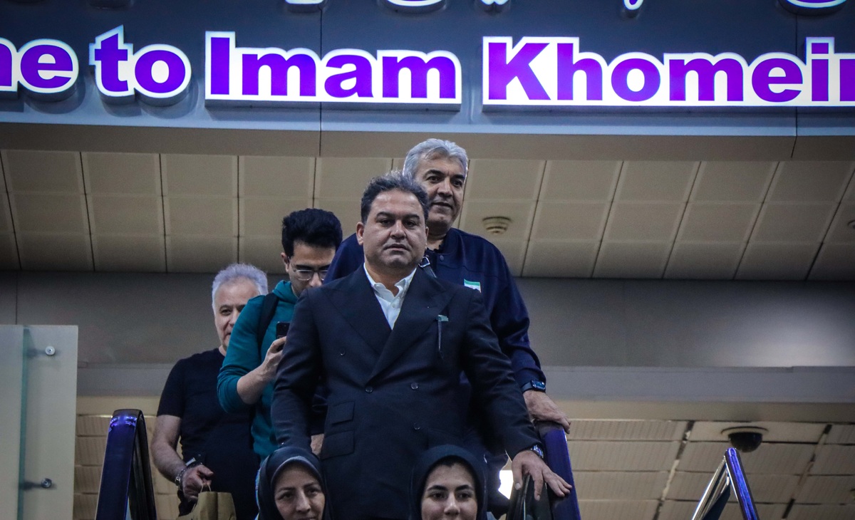 معزی فر: به زودی ساخت کمپ تیمهای ملی آغاز میشود سرمربیان خارجی به کشور برمی گردند