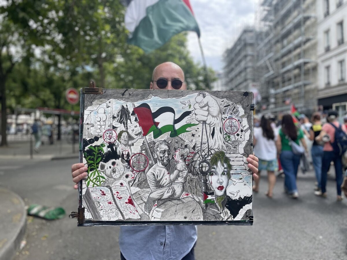هنرمند الجزایری، درد غزه را به پرترههایی تأثیرگذار تبدیل میکند
