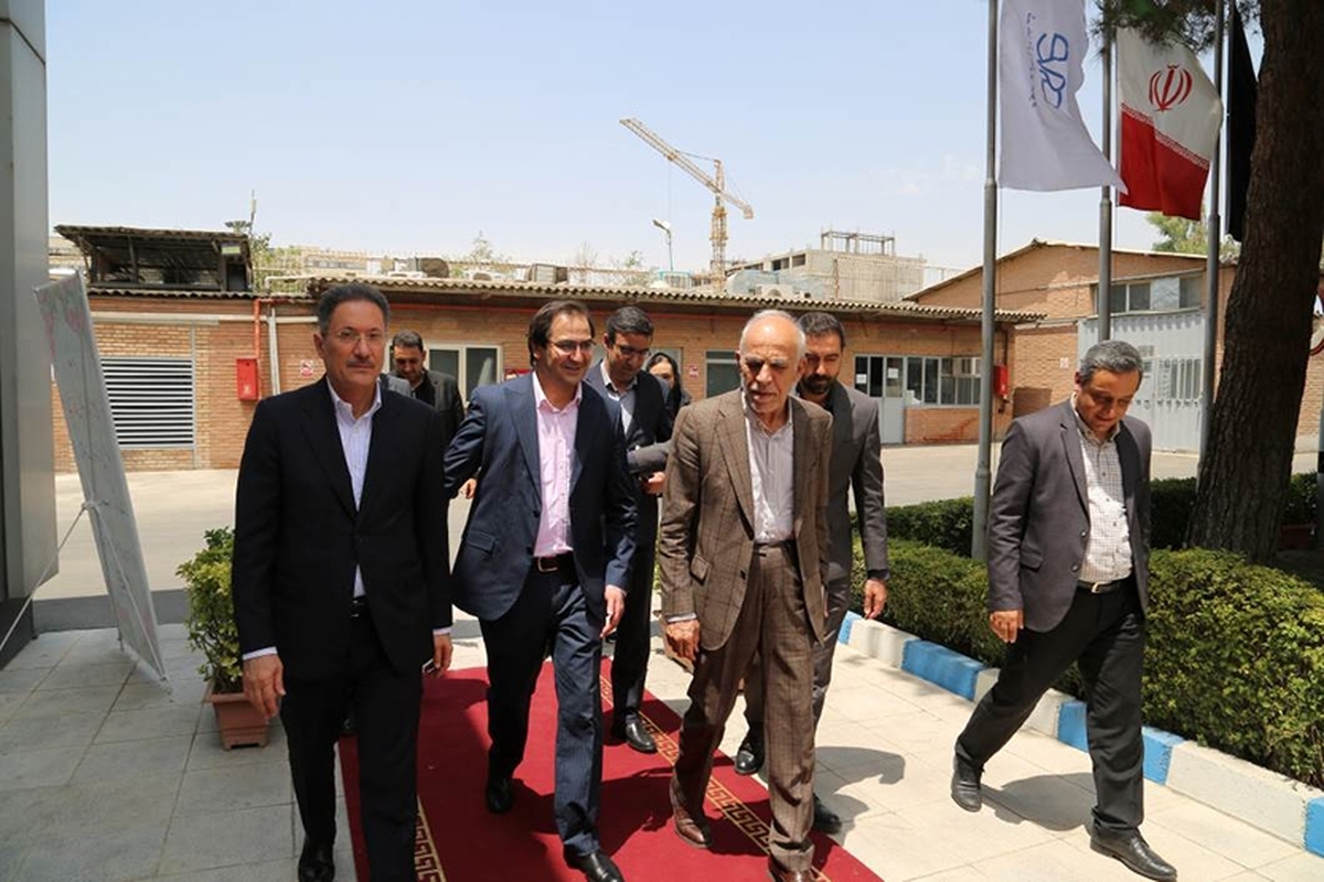تقدیر نماینده رئیسجمهور از عملکرد بانک ملی ایران در حمایت از اقتصاد کشور