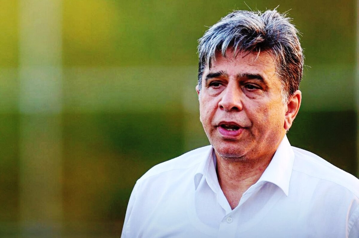 نیکفر: محبی غافلگیرمان کرد مهاجم منتخب نویدکیا را جذب خواهیم کرد