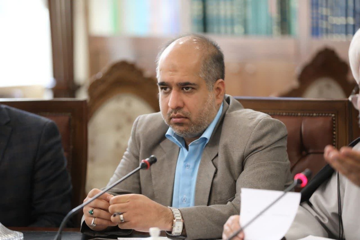 خضریان: رسیدگی به تخلفات گسترده برخی مدیران و کارکنان بیمارستان فیروزآبادی در دستور کار کمیسیون اصل نود است