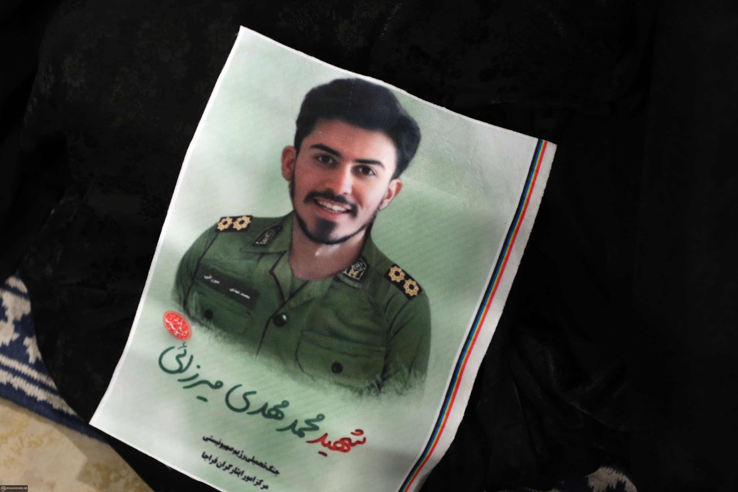 سیاوشانی در کشتی نجات سیاوشانی در کشتی نجات