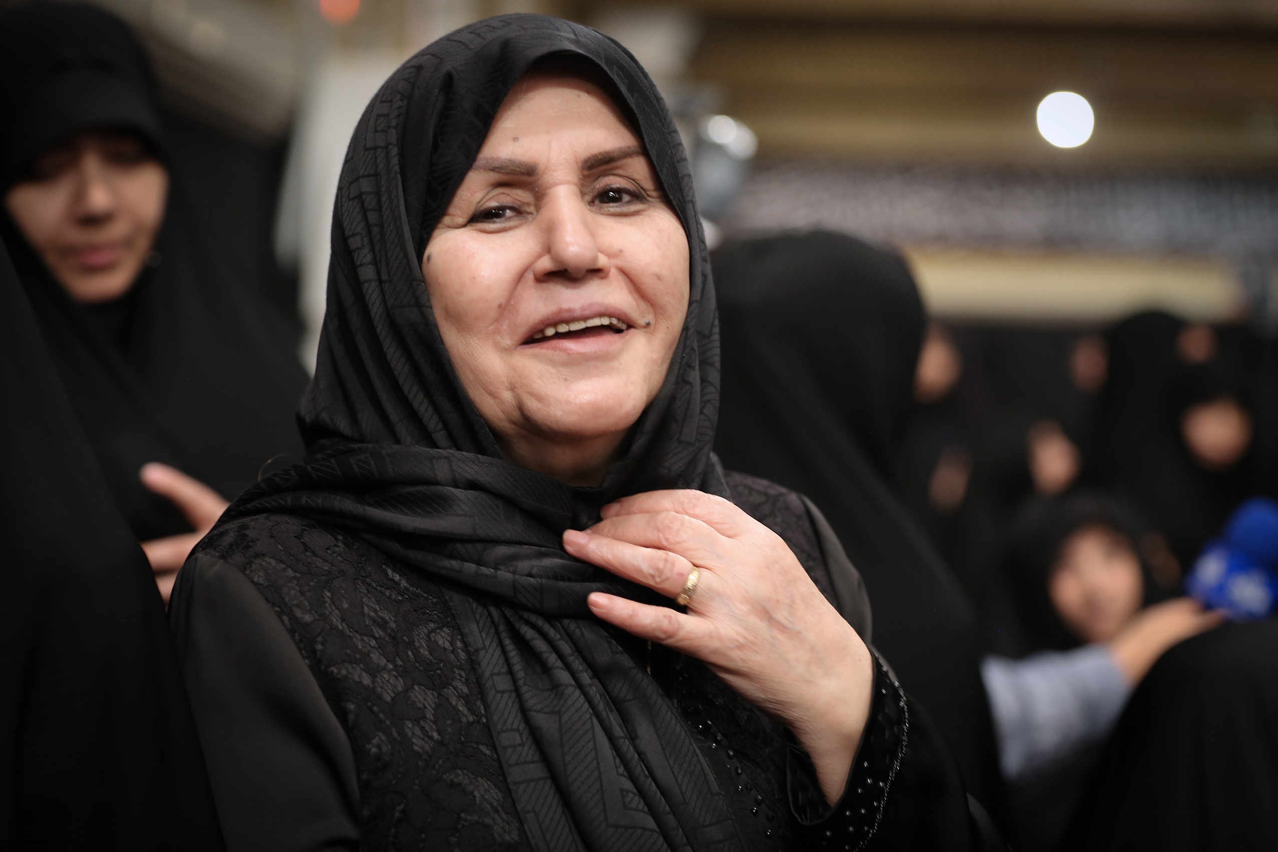 سیاوشانی در کشتی نجات سیاوشانی در کشتی نجات