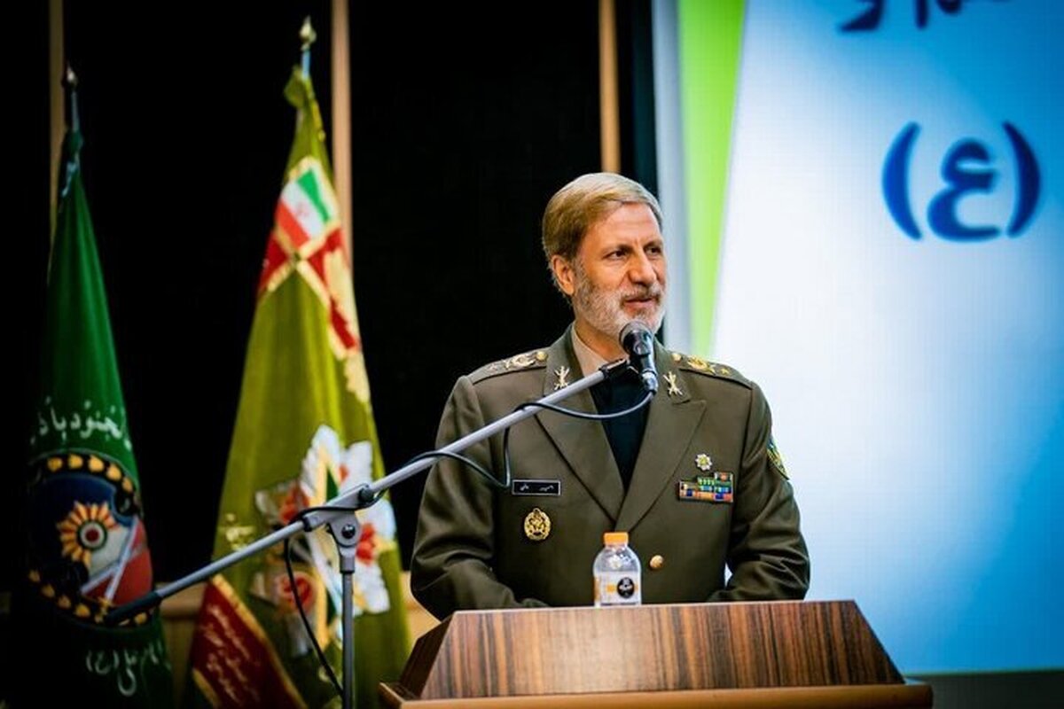 سرلشکر حاتمی: تهدید دشمن را تمامشده تلقی نمیکنیم قدرت موشکی و پهپادی ما آماده عملیات است