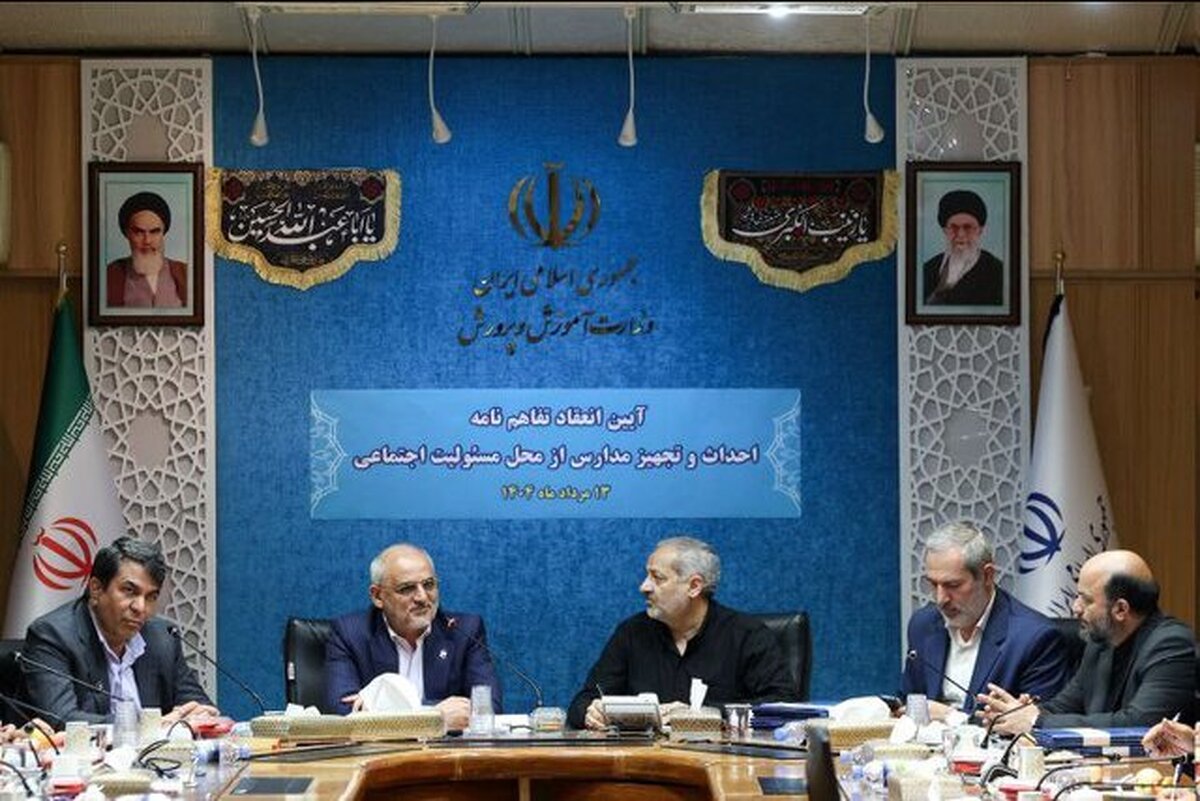 حاجیمیرزایی: بهدنبال عدد و آمار نیستیم برای رفع مشکلات کشور باید از ظرفیت مردم استفاده کنیم