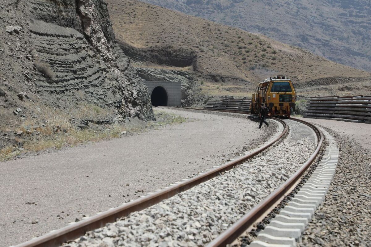 اتحاد ریلی ایران، ترکمنستان و ازبکستان برای صادرات آهن اسفنجی و ترانزیت