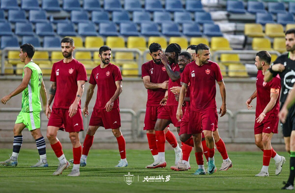چالش سخت باشگاه پرسپولیس برای مازاد کردن از بین 4 بازیکن