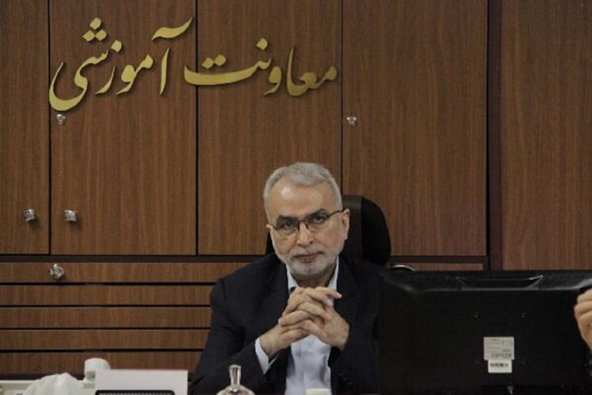 معاون آموزشی وزارت بهداشت: نقش رسانهها در مسیر توسعه علمی ایران انکارناپذیر است