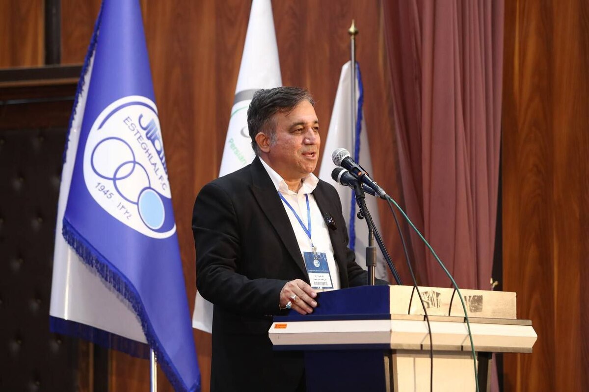 تاجرنیا: سه کشتی دیگر در اختیار باشگاه استقلال قرار میگیرد