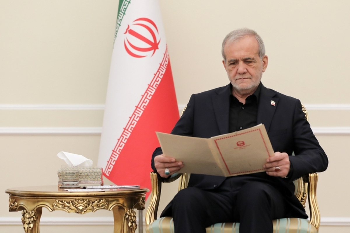 رئیسجمهور: کشورهای جهان باید تلاشی جدیتر برای توقف جنایات علیه مردم بیگناه غزه داشته باشند