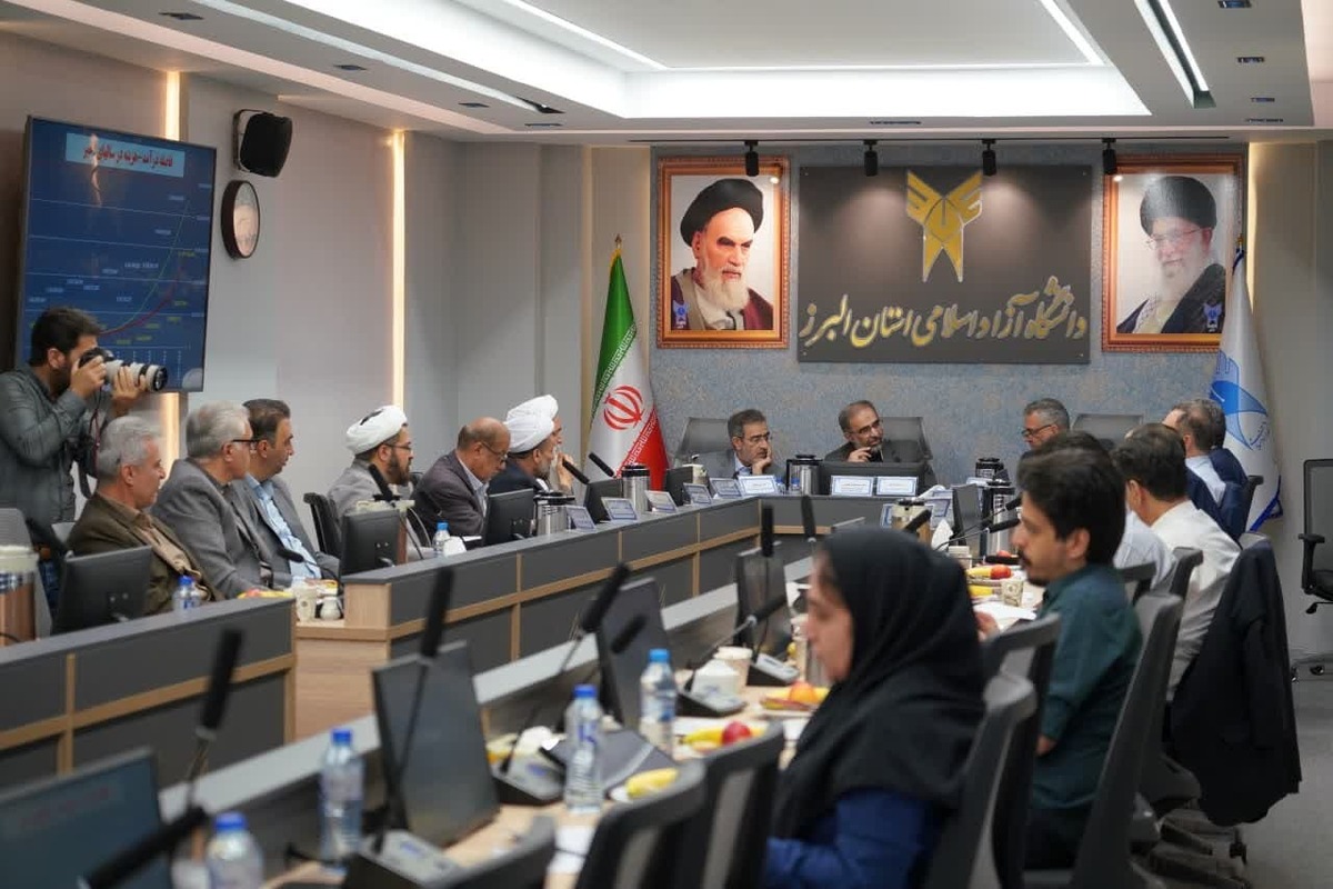 امکان دستیابی به جمعیت ۶۶ هزار دانشجو در دانشگاه آزاد استان البرز