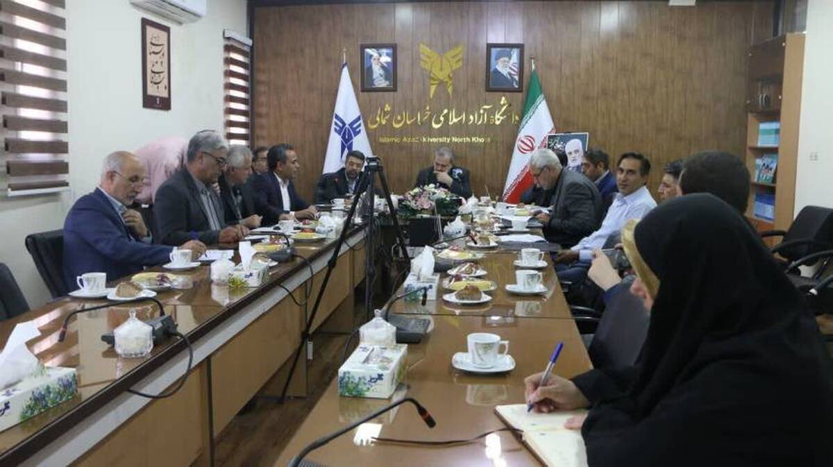 تأکید بر بهرهوری و ارتقای سهم فرهنگ در بودجه دانشگاه آزاد خراسان شمالی