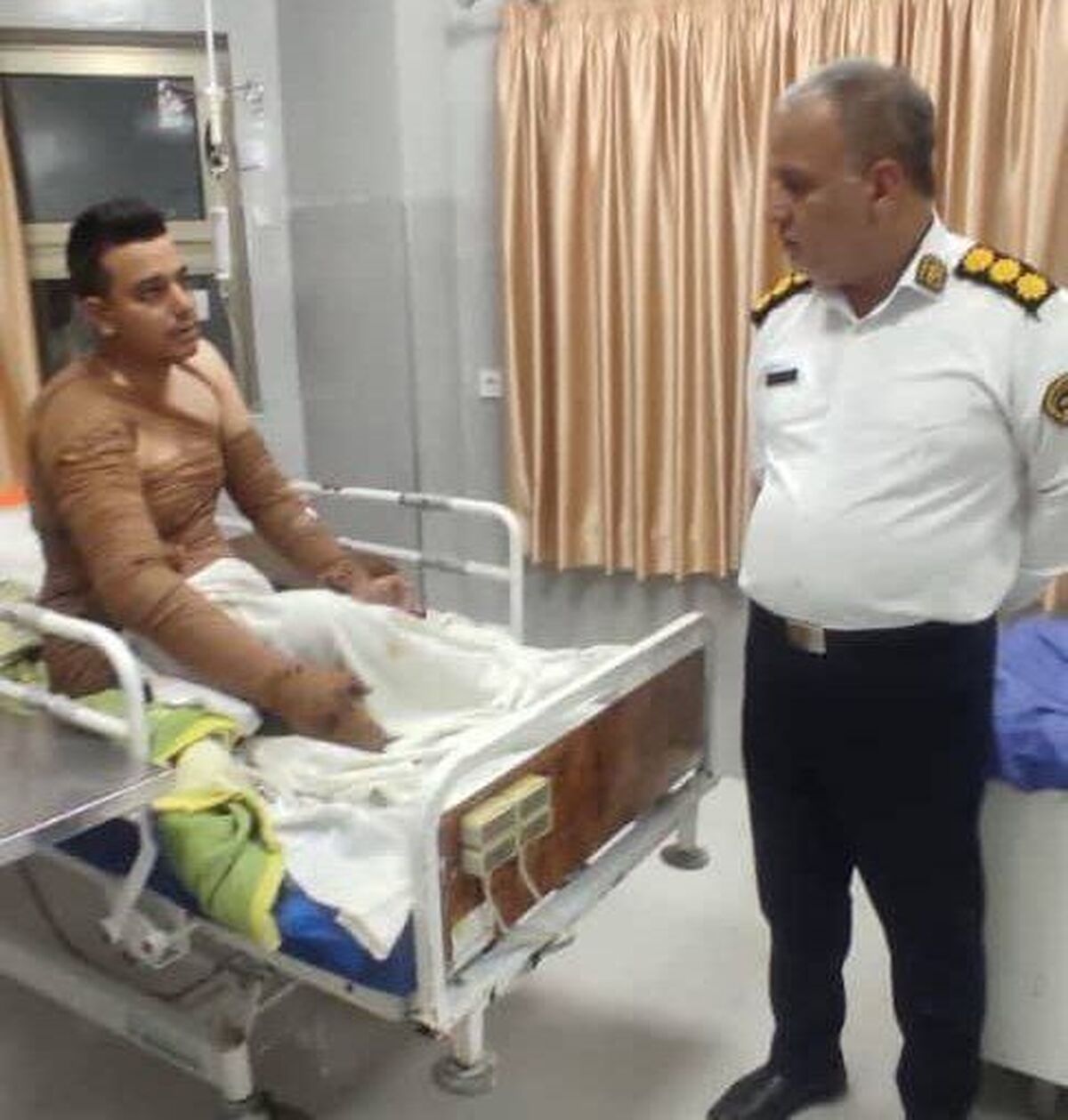 حمله آتشزا به مأمور پلیس توسط راننده متخلف متهم پیش از بازداشت خودکشی کرد