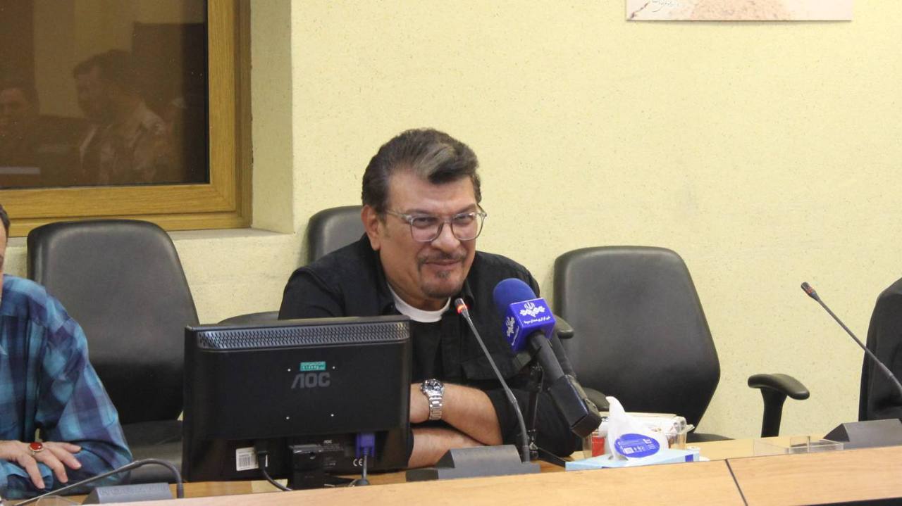 باشگاه رادیویی گزارشگران جوان یک ساله شد/ پخش ۱۱۰۰ بسته خبری در سالی که گذشت باشگاه رادیویی گزارشگران جوان یک ساله شد/ پخش ۱۱۰۰ بسته خبری در سالی که گذشت