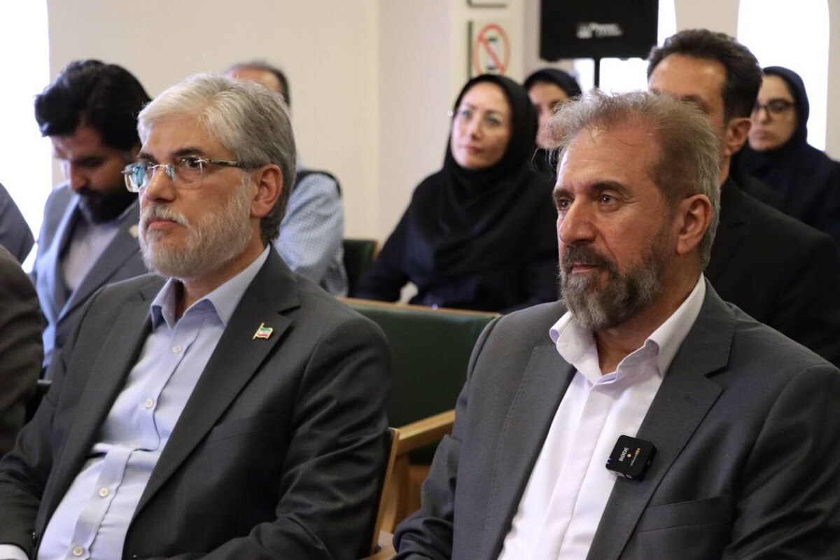 امکان استفاده رایگان از سامانه «ایران پیپر» در کتابخانه و موزه ملی ملک فراهم شد