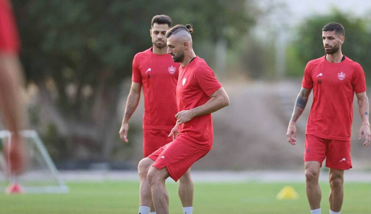 درخشان: به‌جای اعتماد به جوانان سراغ بازیکنان مسن رفته‌ایم پرسپولیس برای قهرمانی باید چند بازیکن خوب جذب کند