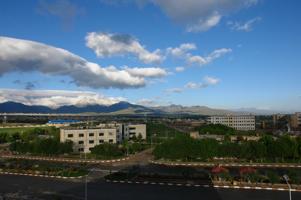 دانشگاه آزاد همدان؛ از مغازه کوچک تا الگویی موفق در آموزش و پژوهش