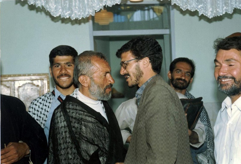 سه پیادهروی که حجتالاسلام ابوترابی بنیان نهاد/ راز آرامش در اردوگاههای بعثی سه پیادهروی که حجتالاسلام ابوترابی بنیان نهاد/ راز آرامش در اردوگاههای بعثی