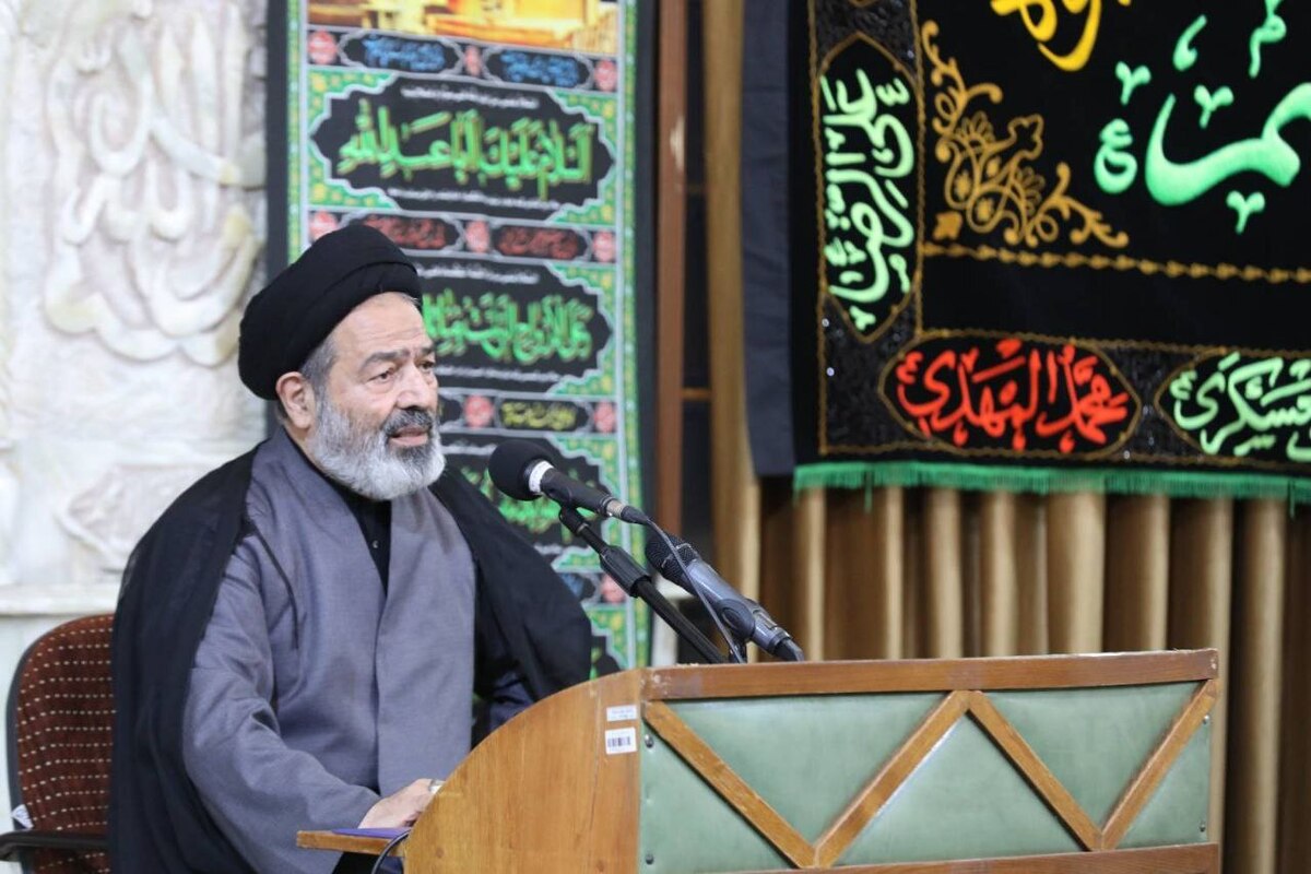 حجت‌الاسلام نواب: روحیه اول انقلاب، راه حل بسیاری از مشکلات است