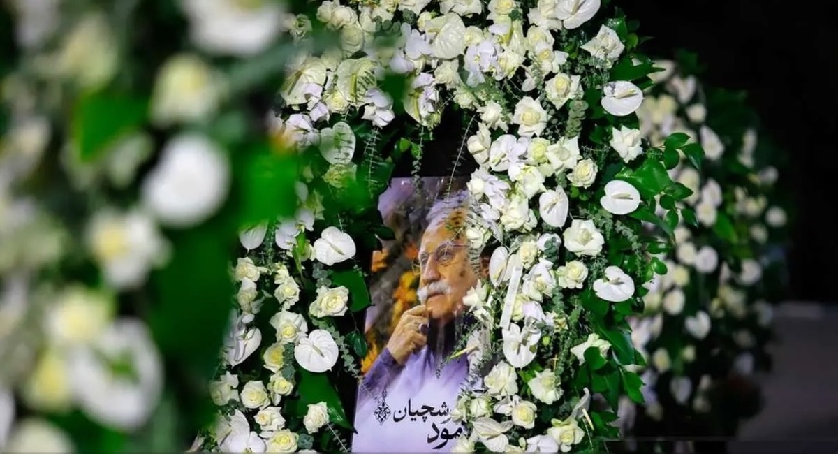 خداحافظی با استاد رنگ و قلم در هنرستان هنرهای زیبای اصفهان صالحی: فرشچیان حکیم هنرمند بود