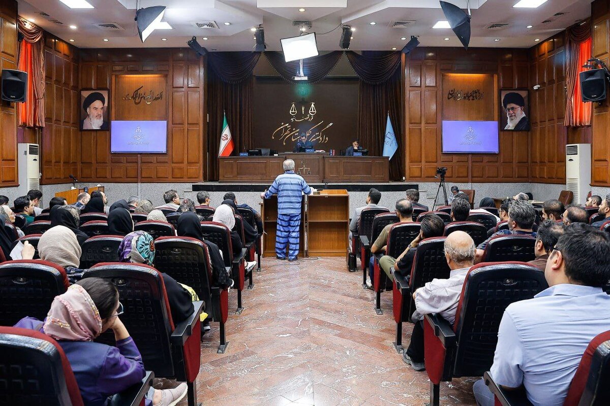 دادگاه رسیدگی به پرونده کثیرالشاکی ارز کینگ مانی برگزار شد
