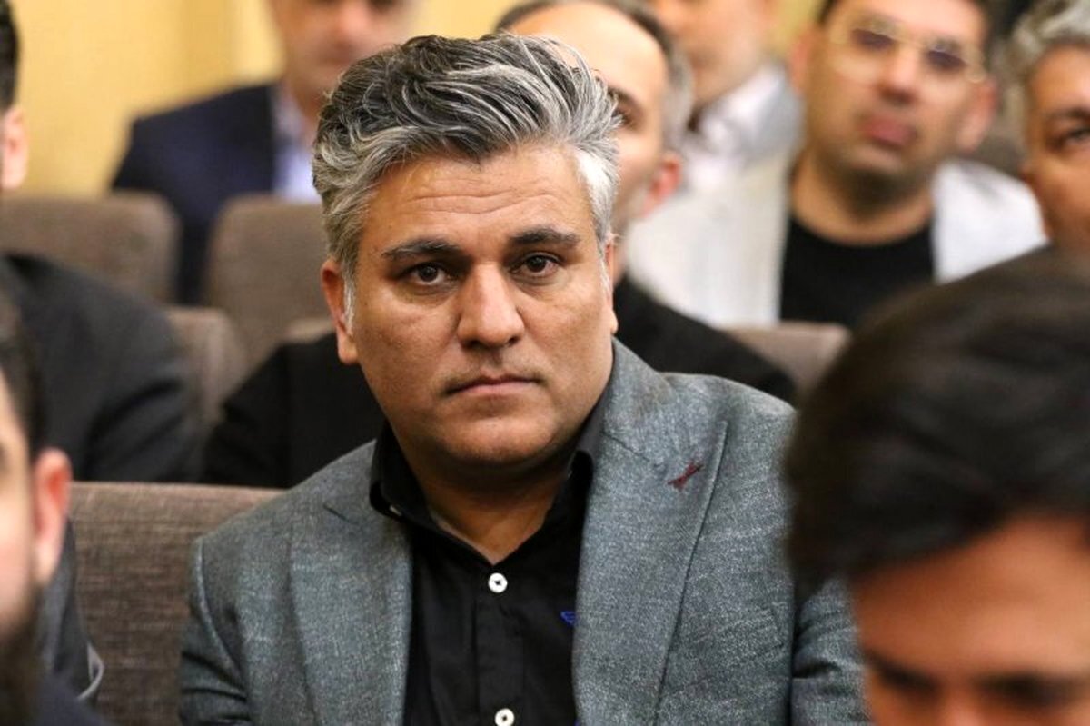 مسئول نقل و انتقالات لیگ برتر: کرمانشاهی اطلاعی از قوانین ندارد  مشکلات ثبت قرارداد بازیکنان پرسپولیس بر عهده خود باشگاه است