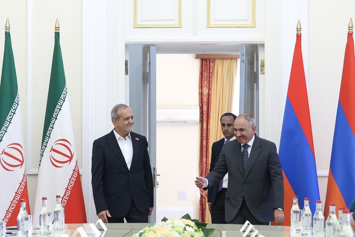پزشکیان: مرز مشترک ایران و ارمنستان همواره پُلی برای دوستی ملتها بوده است
