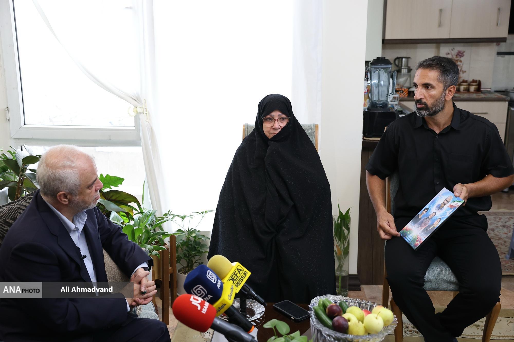 پیام مادر شهید به اسرائیل: ما قویتر از همیشه هستیم/ شهیدی که در موکبهای اربعین جاودانه شد پیام مادر شهید به اسرائیل: ما قویتر از همیشه هستیم/ شهیدی که در موکبهای اربعین جاودانه شد