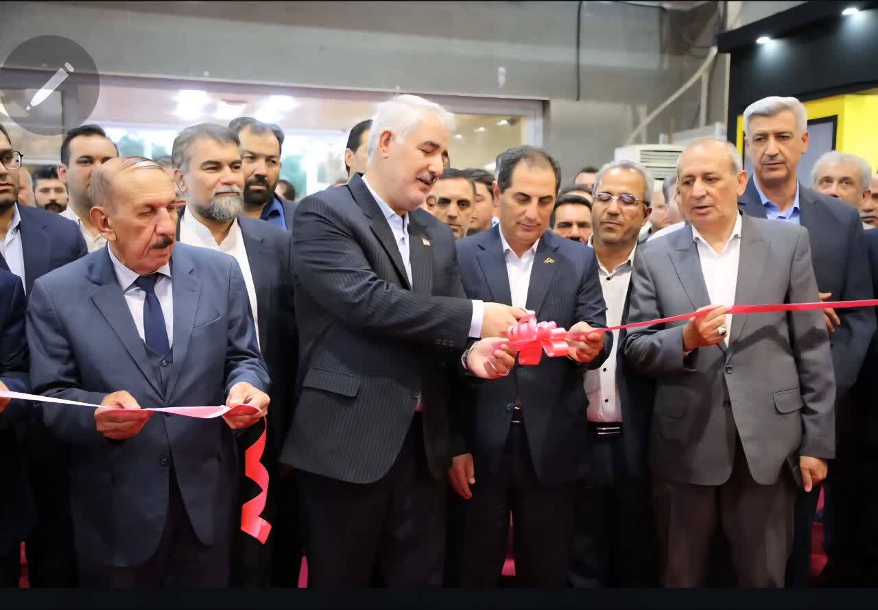 دانشگاه آزاد اسلامی آذربایجانشرقی؛ پیشگام پیوند علم و صنعت در نمایشگاه بینالمللی چرم و کفش تبریز دانشگاه آزاد اسلامی آذربایجانشرقی؛ پیشگام پیوند علم و صنعت در نمایشگاه بینالمللی چرم و کفش تبریز