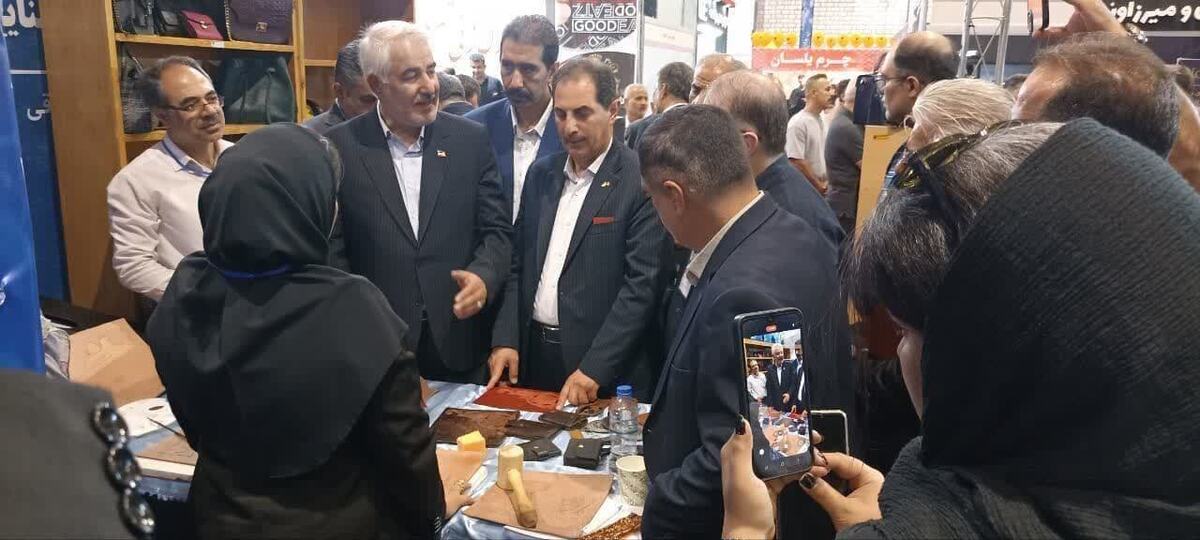 حضور پررنگ دانشگاه آزاد در رگ‌های اقتصاد؛ هرکجا کسب و کار می‌بینیم دانشگاهیان آنجا هستند