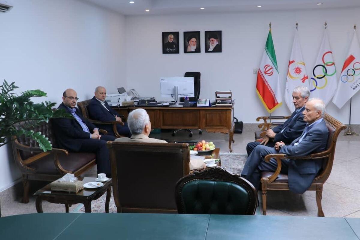 دیدار خسرویوفا با جمعی ازمدیران ارشد وزارت امور خارجه و سفرای کشورمان