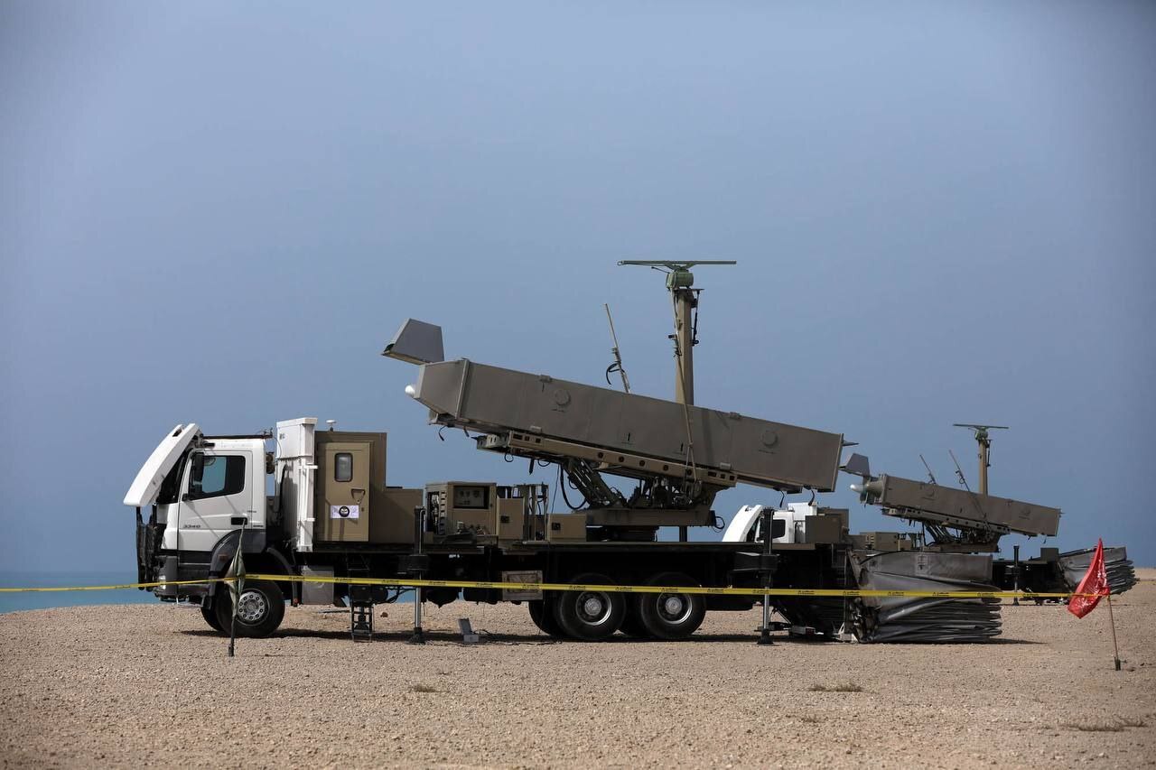 بازتاب رزمایش نظامی ایران در رسانههای عربی/ ایران در حال افزایش قدرت دفاعی خود است بازتاب رزمایش نظامی ایران در رسانههای عربی/ ایران در حال افزایش قدرت دفاعی خود است