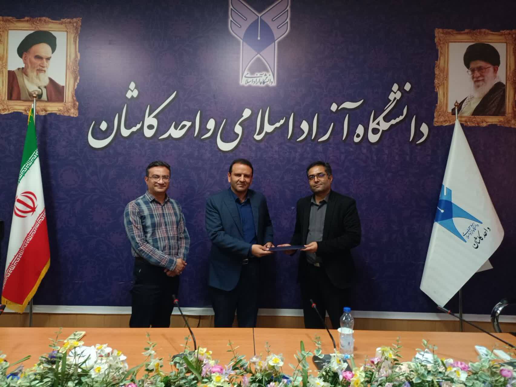 از توسعه شهری تا اشتغالزایی؛ جزئیات تفاهمنامه دانشگاه آزاد و شهردار برزک از توسعه شهری تا اشتغالزایی؛ جزئیات تفاهمنامه دانشگاه آزاد و شهردار برزک