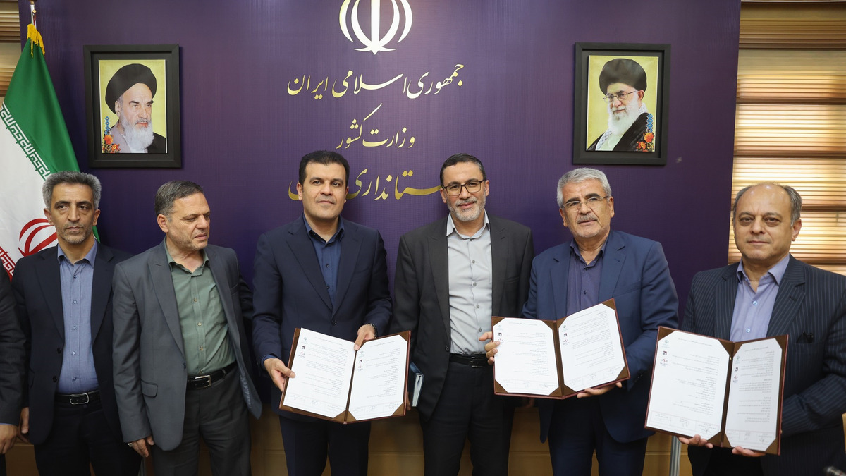 سرمایهگذاری در برج فناوری ICT و توسعه صنعت برق زنجان کلید خورد