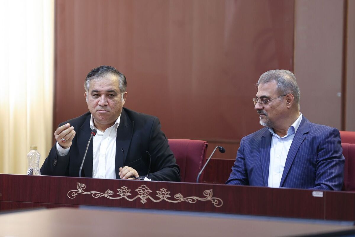 نامجومطلق: با حسینی در استقلال درست رفتار نشد  هیچ مدیری در جهان در «کلاب هاوس» مصاحبه نمی کند