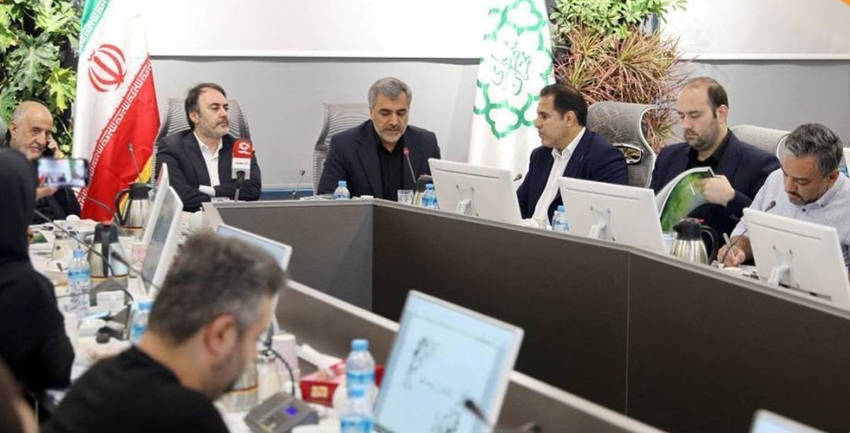 رفع موانع کاشت ۳۰ هزار درخت در بوستان سرخه حصار
