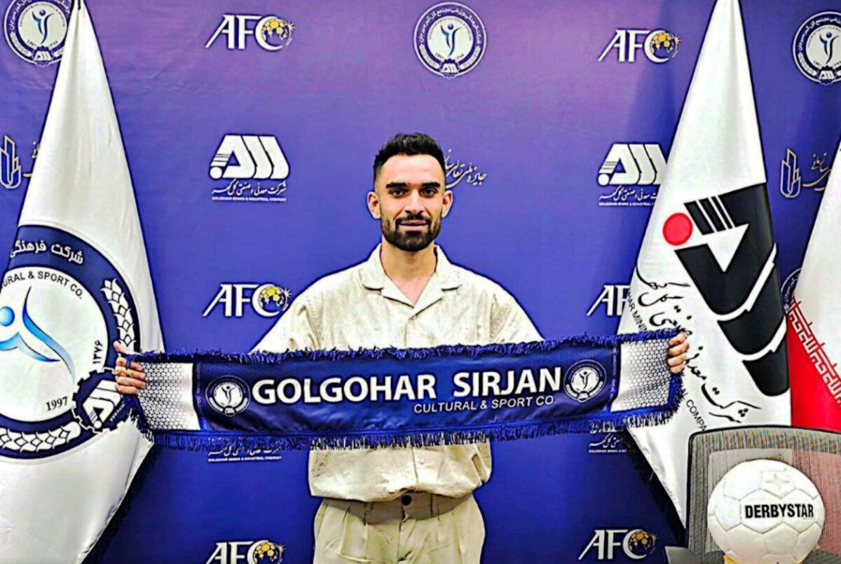 غیبت جعفری در اردوی گل گهر  بازیکن سابق ملوان با استقلال توافق کرد؟