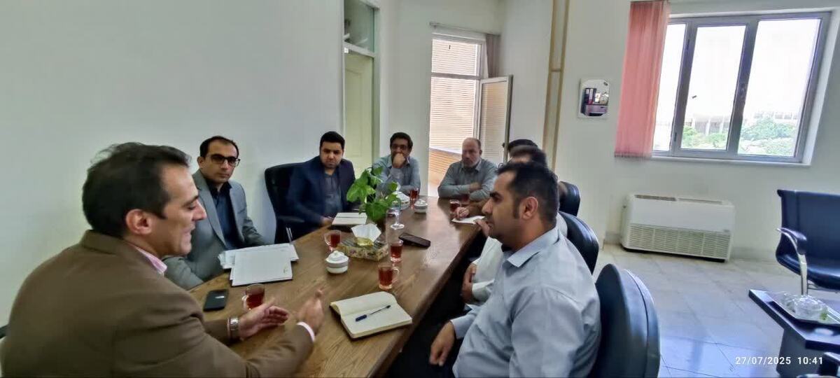 حمایت از طرحهای پژوهشی مشترک؛ محور اصلی تفاهمنامه دانشگاه آزاد و علوم پزشکی شهرکرد