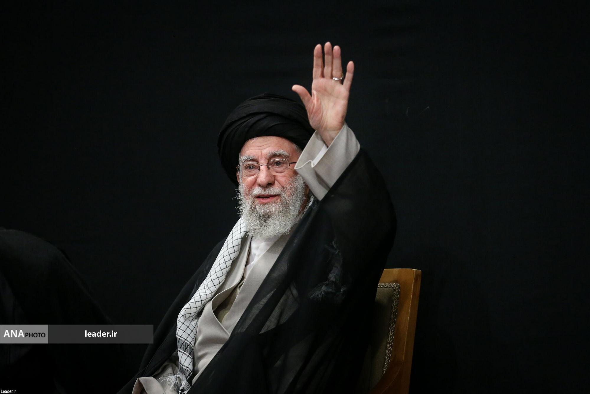 ایستاده برای تبیین جهاد؛ دست پر ایران در مدار دین و دانش ایستاده برای تبیین جهاد؛ دست پر ایران در مدار دین و دانش