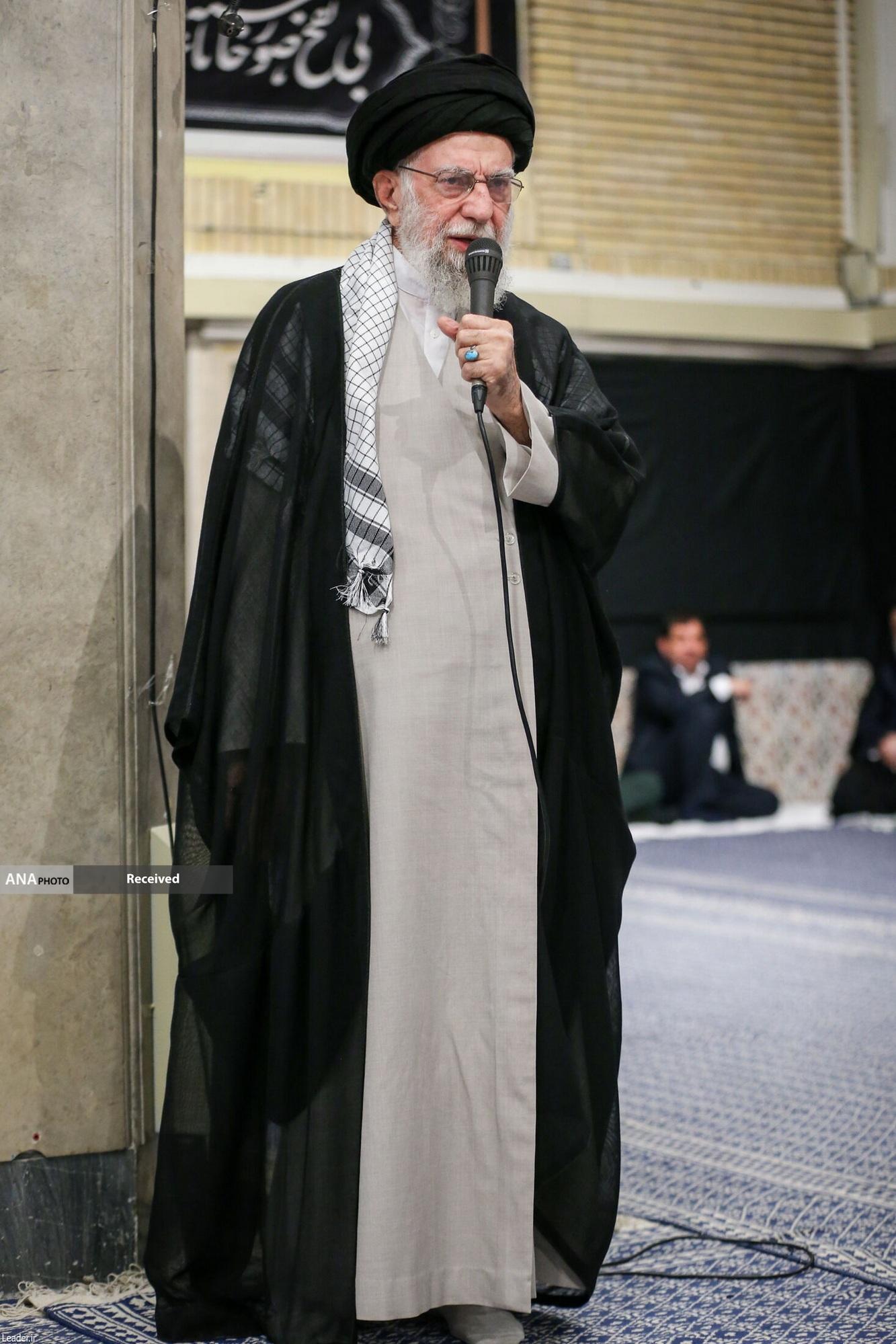 ایستاده برای تبیین جهاد؛ دست پر ایران در مدار دین و دانش ایستاده برای تبیین جهاد؛ دست پر ایران در مدار دین و دانش