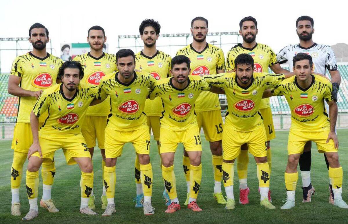 فجرسپاسی در دیداری تدارکاتی به مصاف سپاهان می‌رود