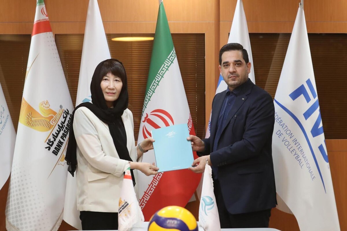 قرارداد سرمربی تیم ملی والیبال بانوان تمدید شد