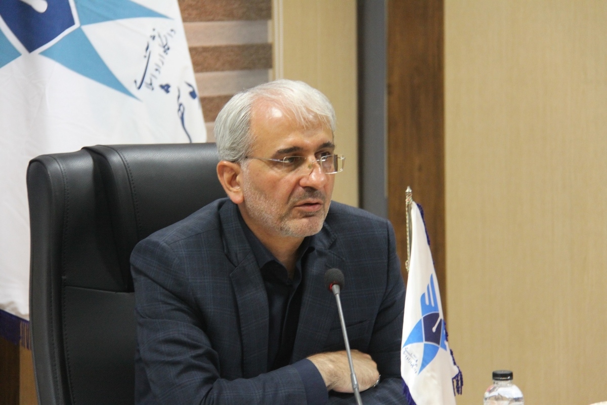 مشکینی: وابستگی بودجه دانشگاه آزاد به شهریه ۶۰ درصد شد