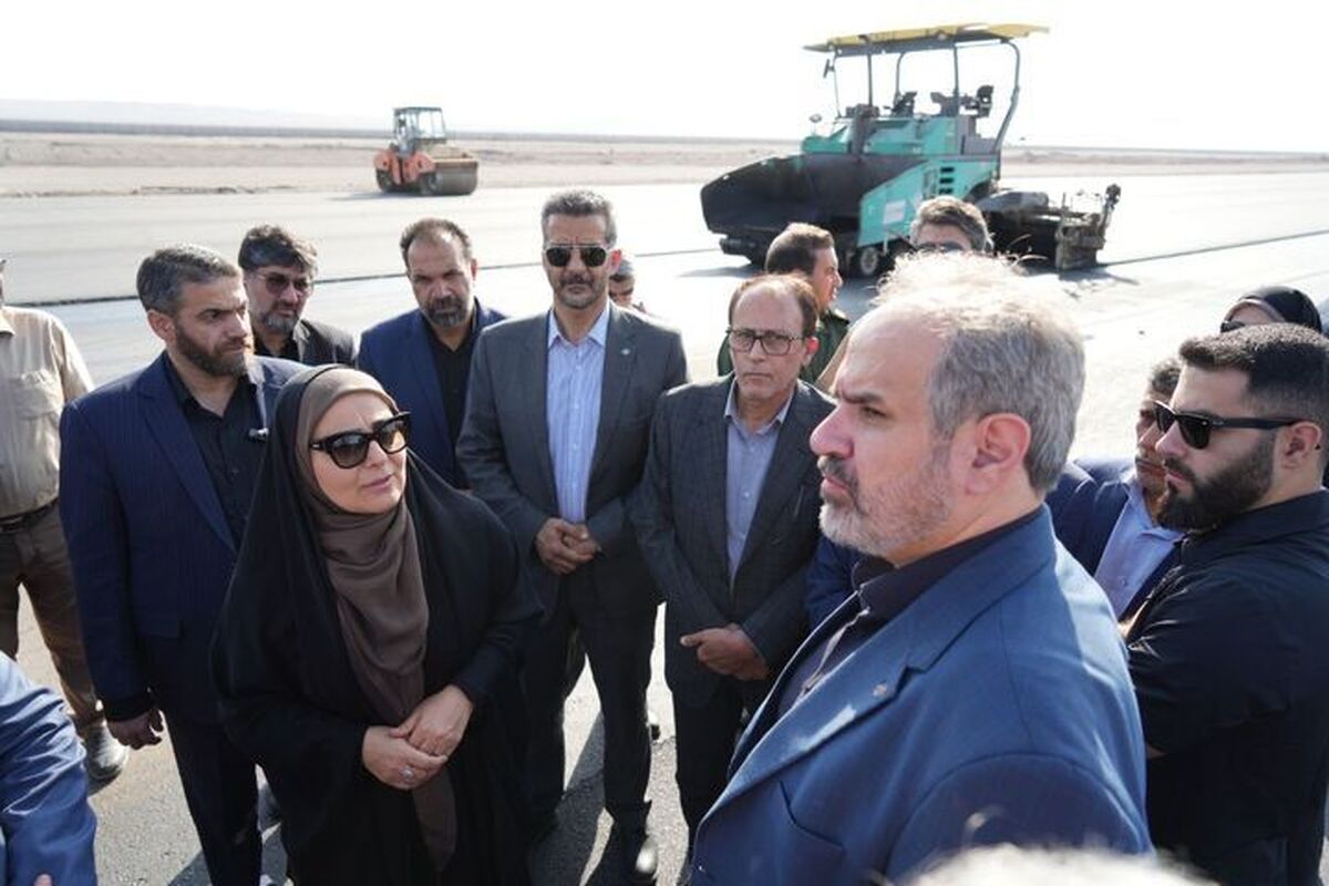 وزیر راه: پروازهای فرودگاه بم در هفته دولت برقرار خواهد شد