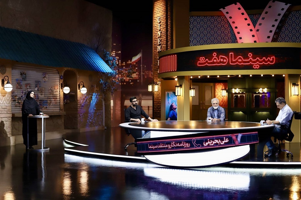 سینمادارها «اتاقک گِلی» را قربانی کردند/ همکاری بخش خصوصی و نهادها راهگشای سینماست سینمادارها «اتاقک گِلی» را قربانی کردند/ همکاری بخش خصوصی و نهادها راهگشای سینماست