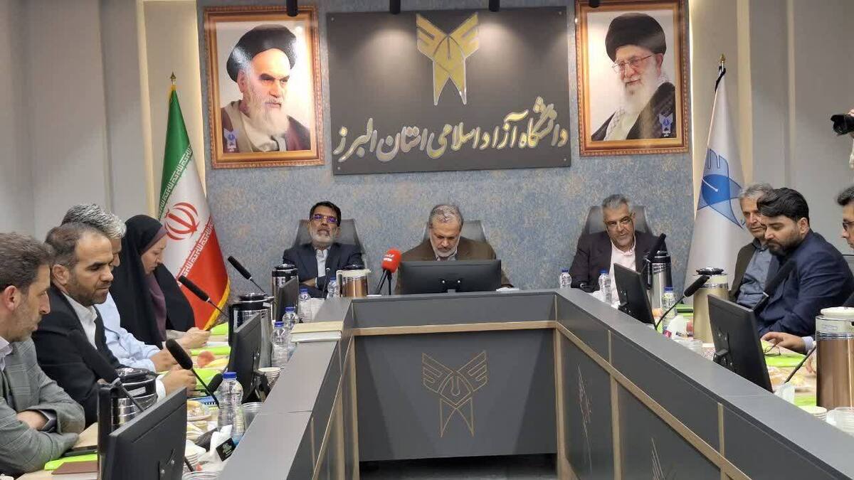 تحول و نوآوری ۲ برنامه محوری دانشگاه آزاد؛ مدیران نباید دو روز یکسان داشته باشند